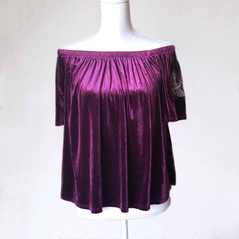 Xhilaration Maroon Velvet Off the Shoulder Top - L